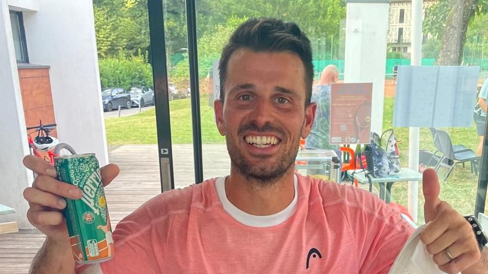 Cédric Caqueux